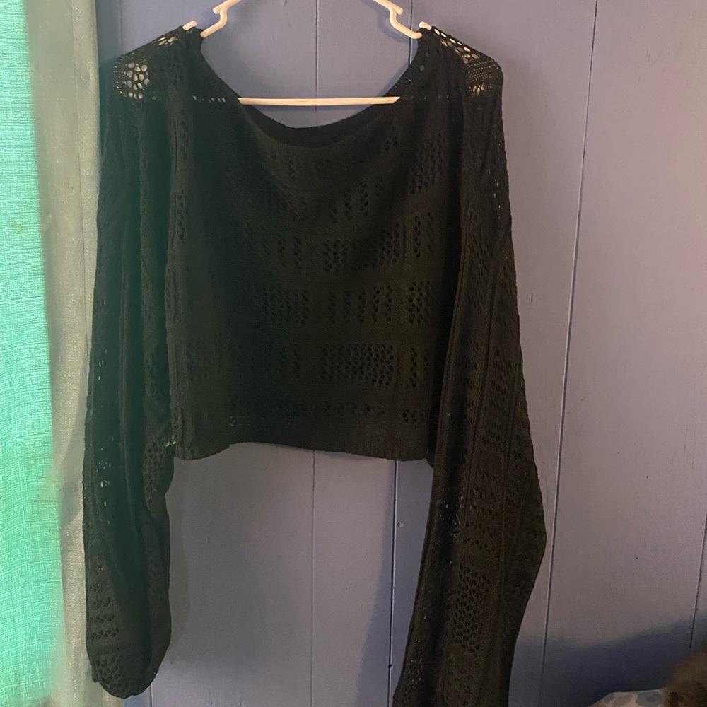 Bat wing cropped crocheted sweater
